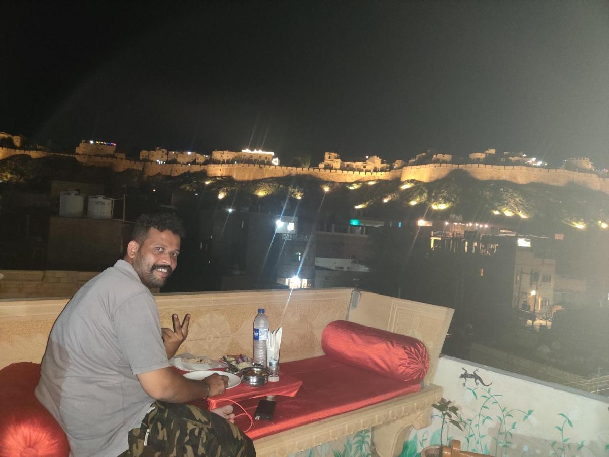 Resting Love Hostel Jaisalmer Exterior photo